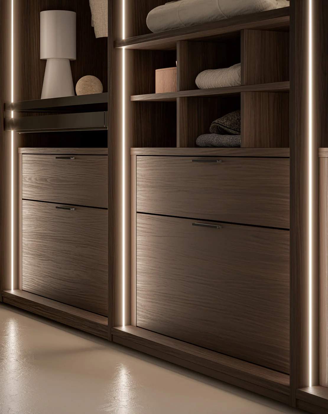 Structure ouverte et accessoires d’un dressing Santalucia